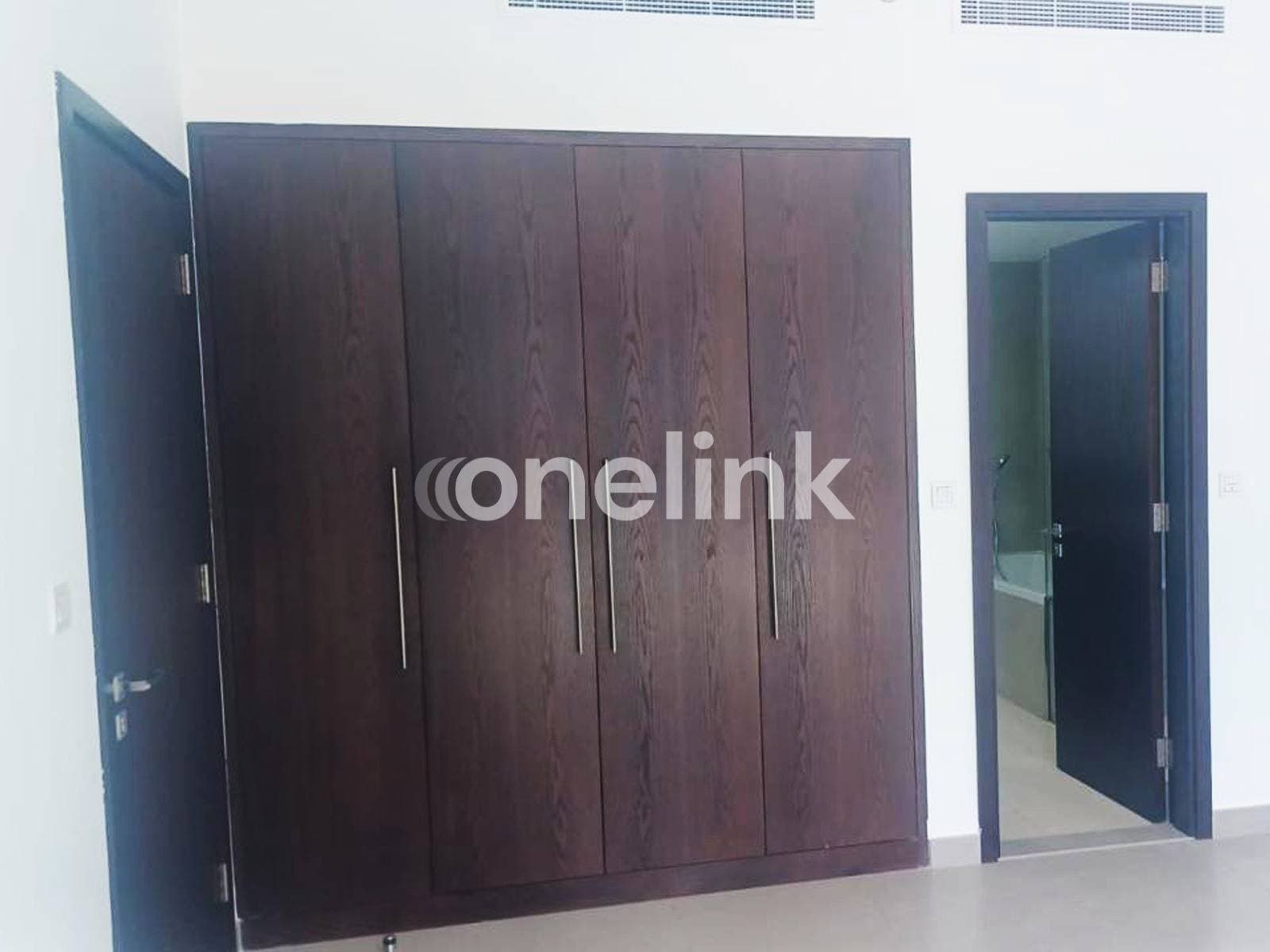 1BR | VACANT | UNFURNISHED | WITH BALCONY — photo 5