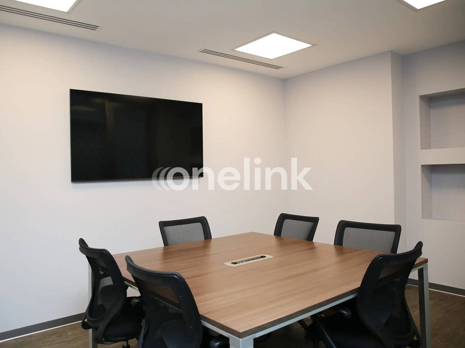 COMMERCIAL OFFICE FOR RENT | FULLY FITTED AND CORNER  — photo 4