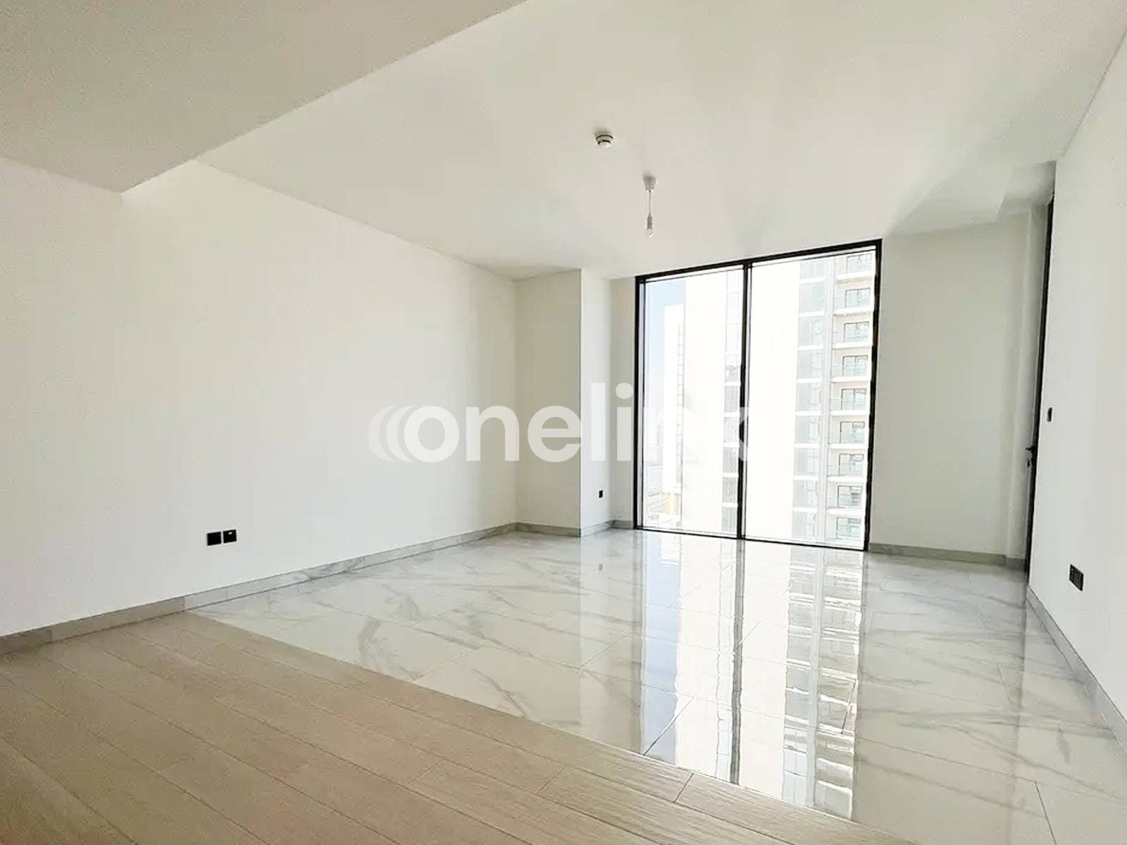 3BR | HIGH FLOOR | UNFURNISHED — photo 3