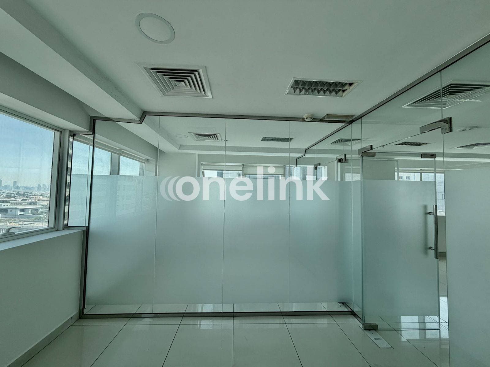 Fitted Office | Panoramic View | Corner Unit | Chiller Free , photo 3