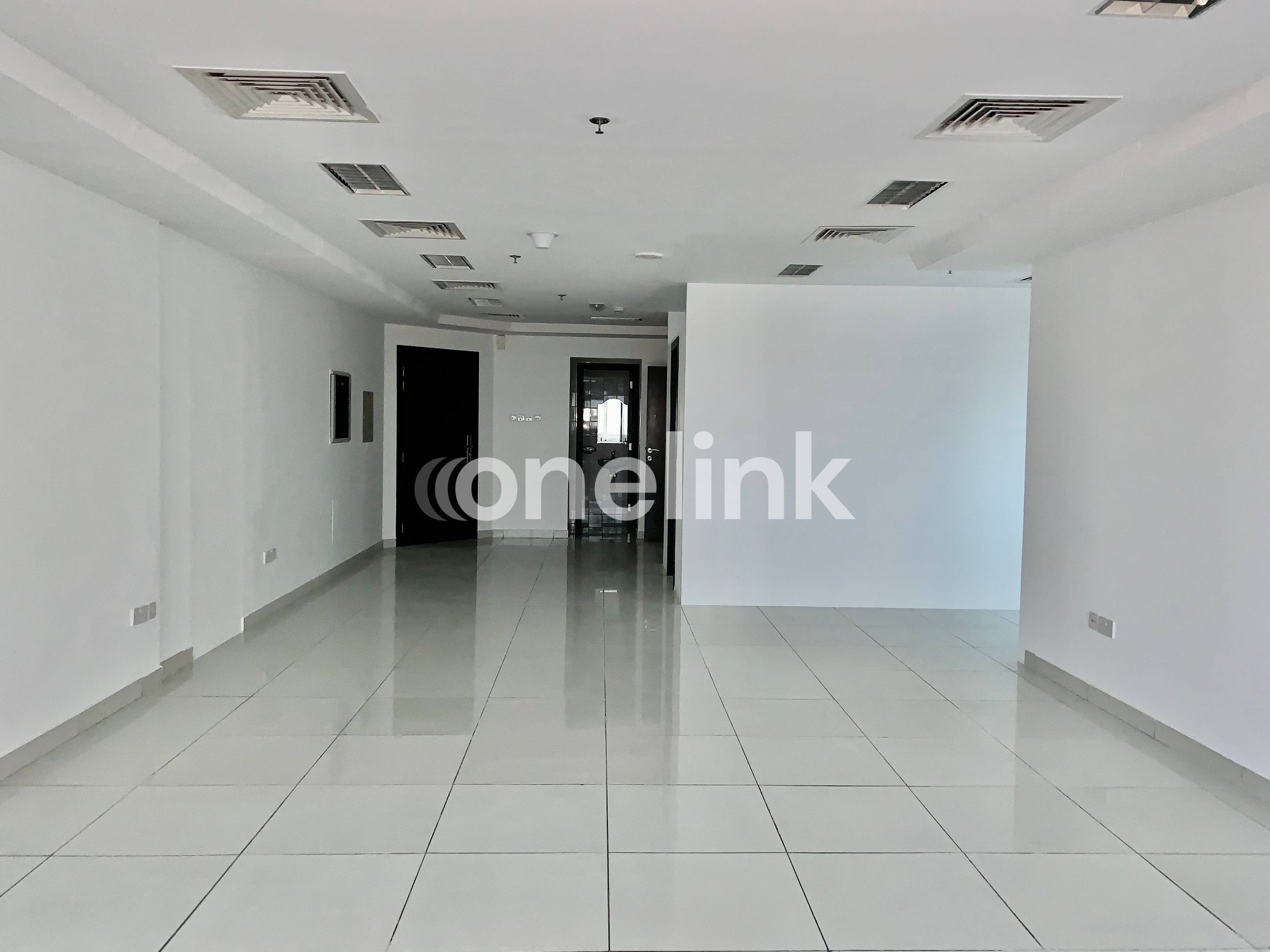 Open Layout | Corner Unit | Chiller Free | Panoramic Views, photo 2