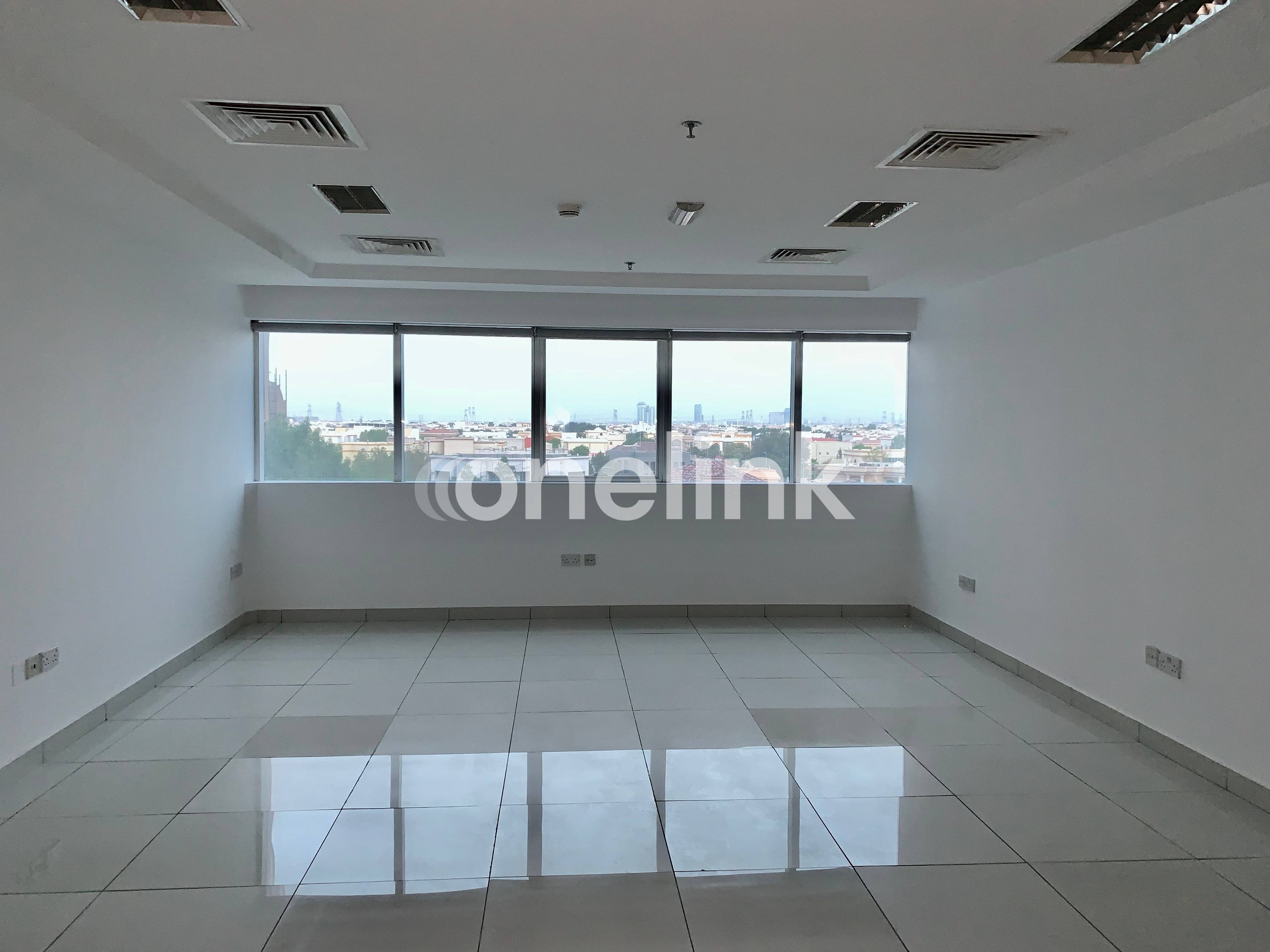 Open Layout | Corner Unit | Chiller Free | Panoramic Views, photo 5