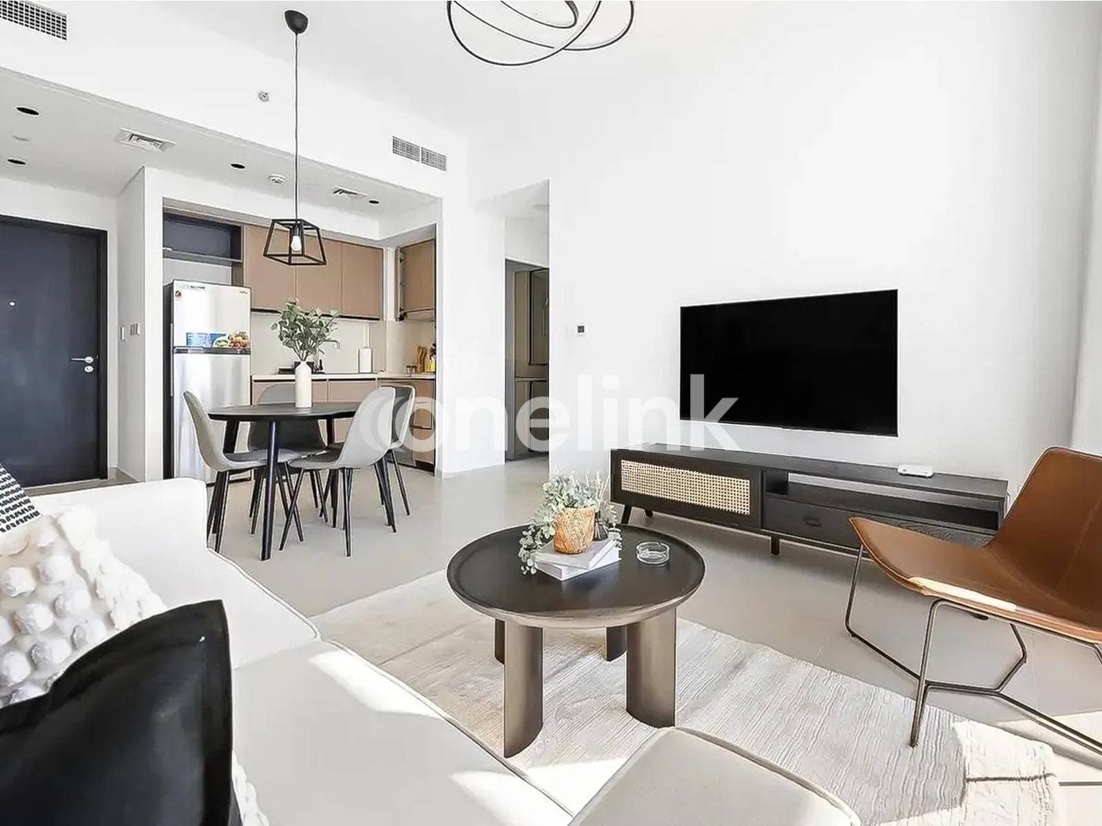 High Floor | Investor Deal | Rented Until July 2027, photo 4