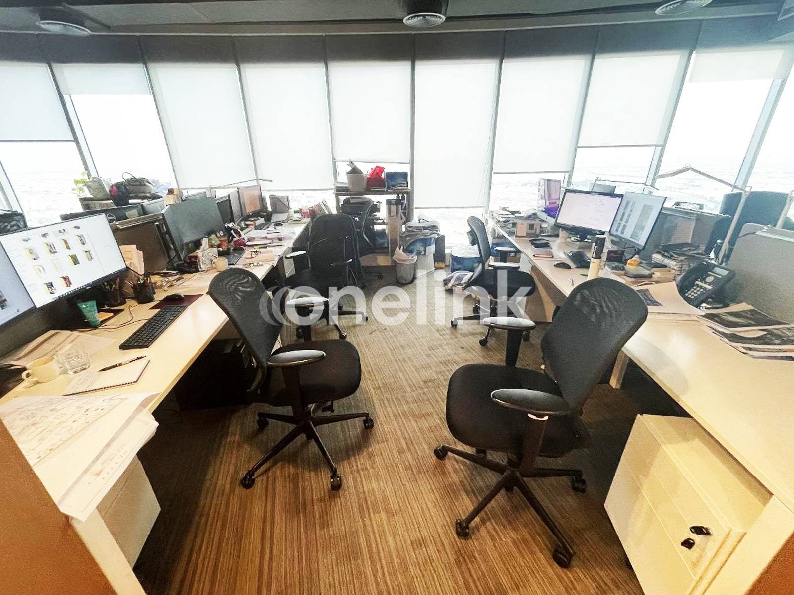 Exclusive | Office for Resale | I Rise Tower | Vacant | 6 Parking Spaces, photo 4