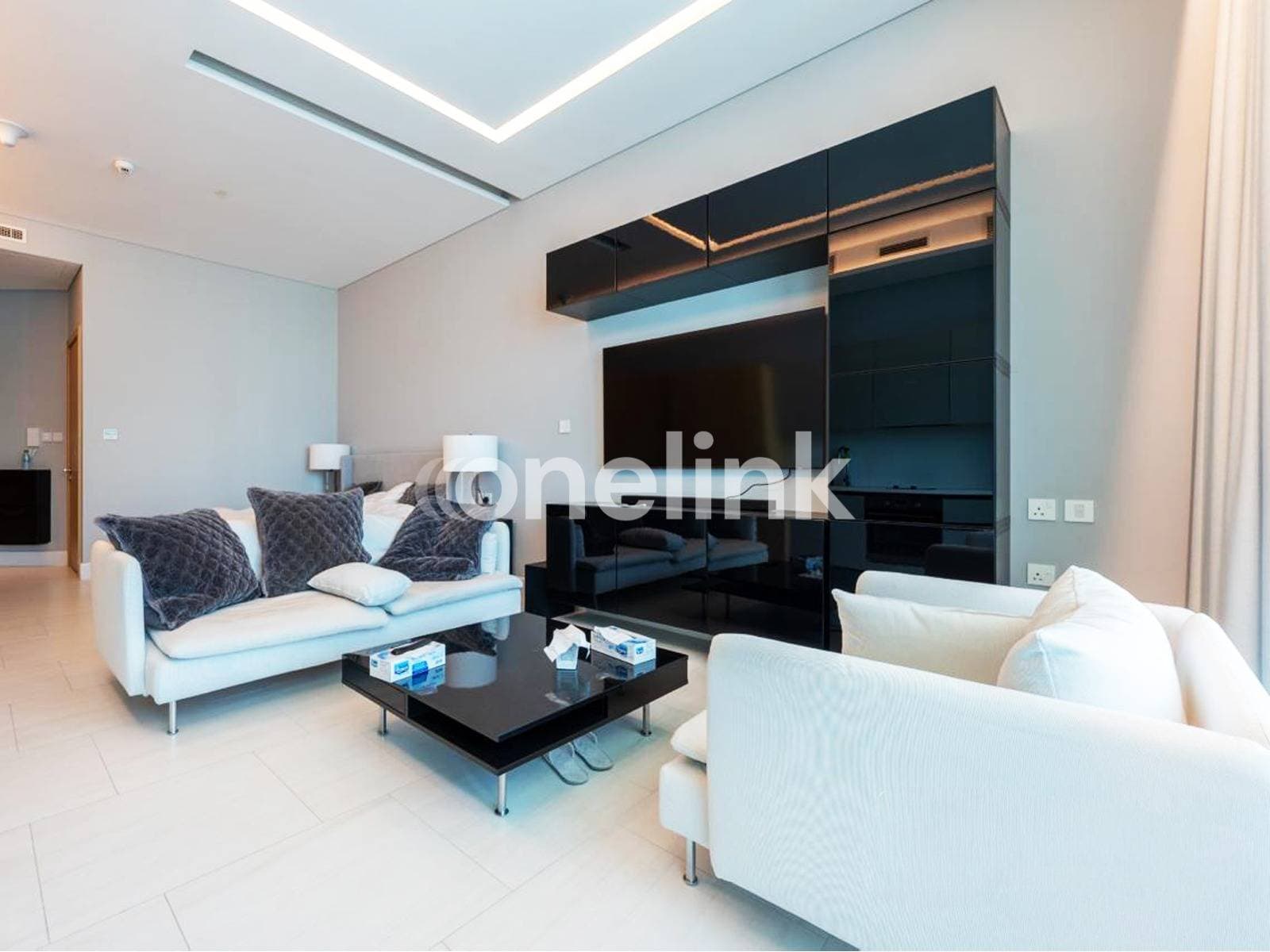 2 BR | High Floor | Furnished | Luxury Living | Motivated Seller, photo 5