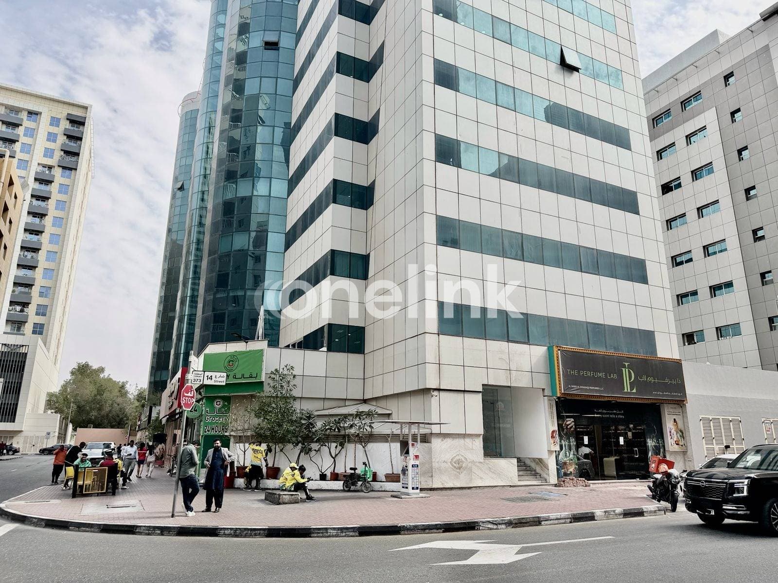 Retail Shop for Rent | Prime Commercial Location | Chiller Free | 1 Parking